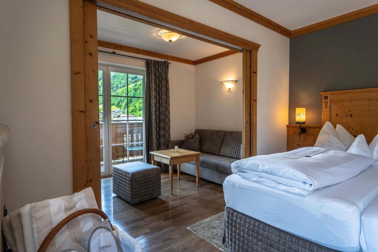 Hotel Kaprunerhof ภายนอก รูปภาพ