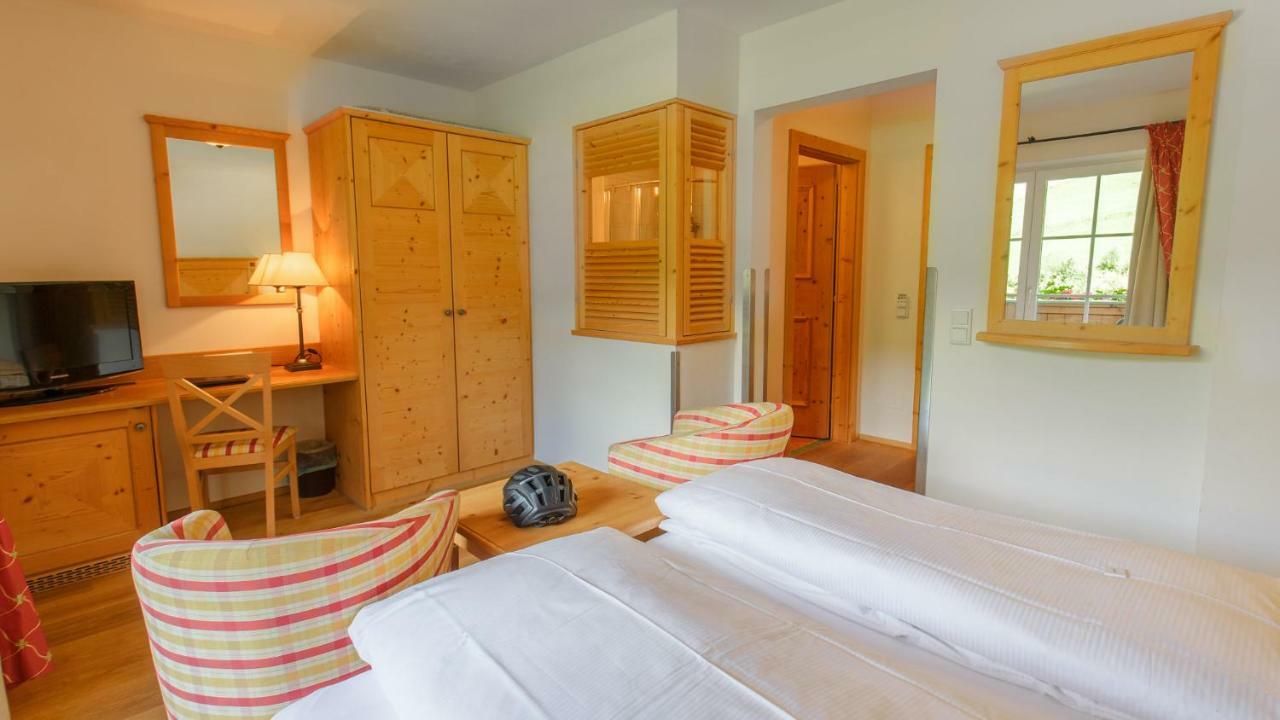 Hotel Kaprunerhof ภายนอก รูปภาพ