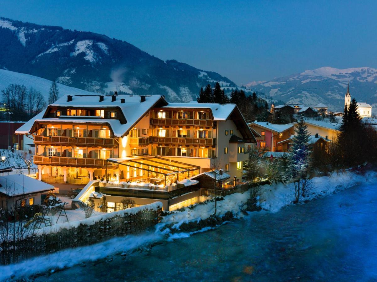Hotel Kaprunerhof ภายนอก รูปภาพ